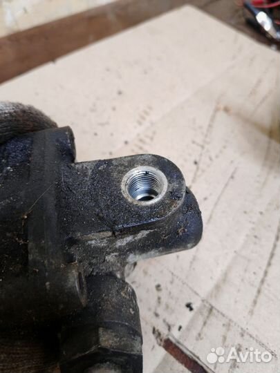 Насос гура Ауди 100 C4 2.3