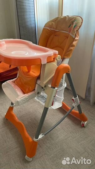 Стул для кормления на колесах (со съемной крышкой)