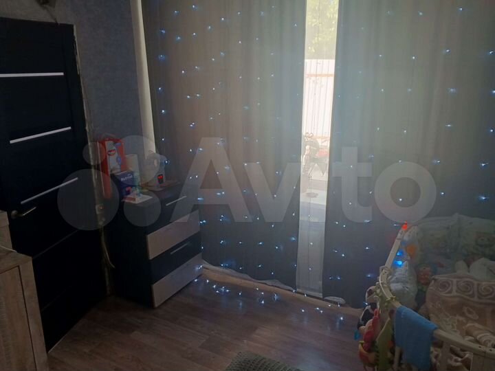2-к. квартира, 40 м², 1/1 эт.