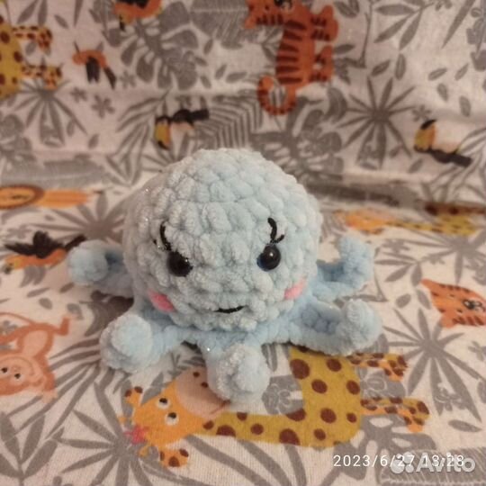 Вязаный осьминог