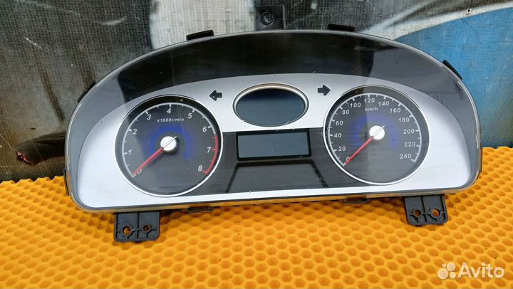 Приборная панель Geely Emgrand EC7