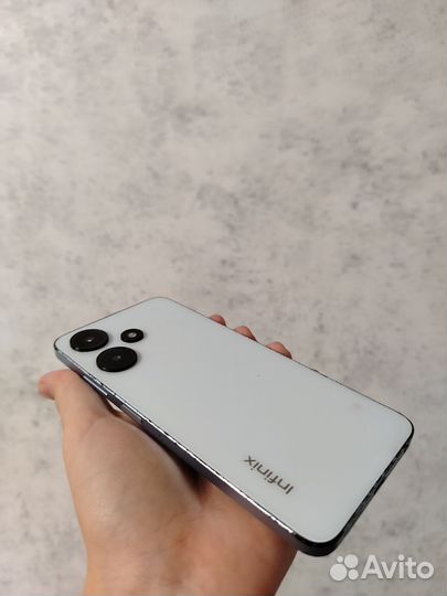 Infinix HOT 30i, 8/128 ГБ