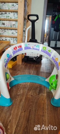 Развивающий центр fisher price