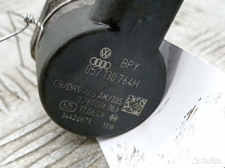 Регулятор давления топлива для Volkswagen Passat 6