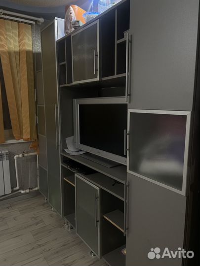 Стенка в гостиную