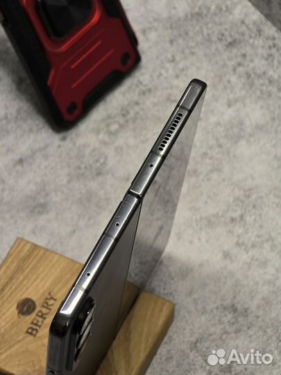 Samsung Galaxy Z Fold4, 12/512 ГБ