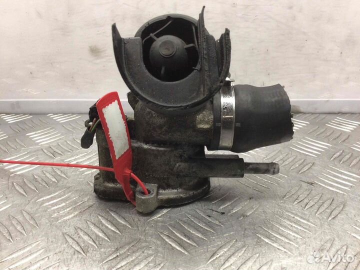 Корпус термостата Mercedes C-klasse A6462000715 646963