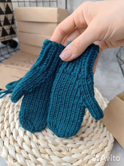 Варежки детские вязаные