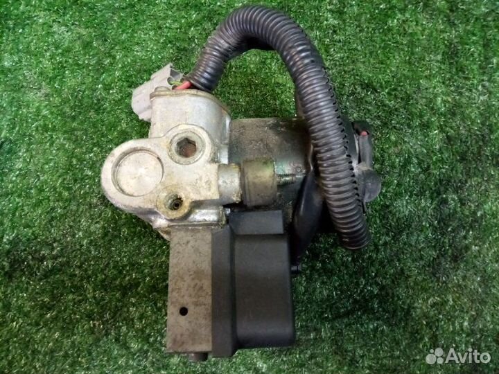 Блок abs Toyota Crown Majesta JZS155 1jzge