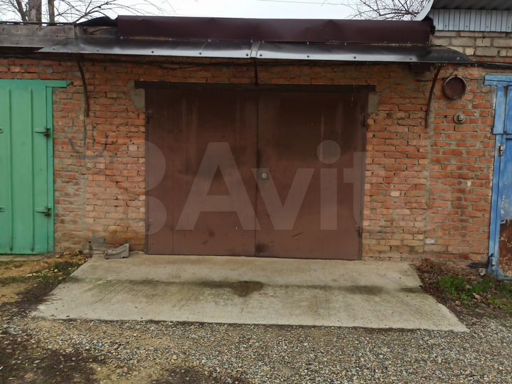 Гараж, 23 м²