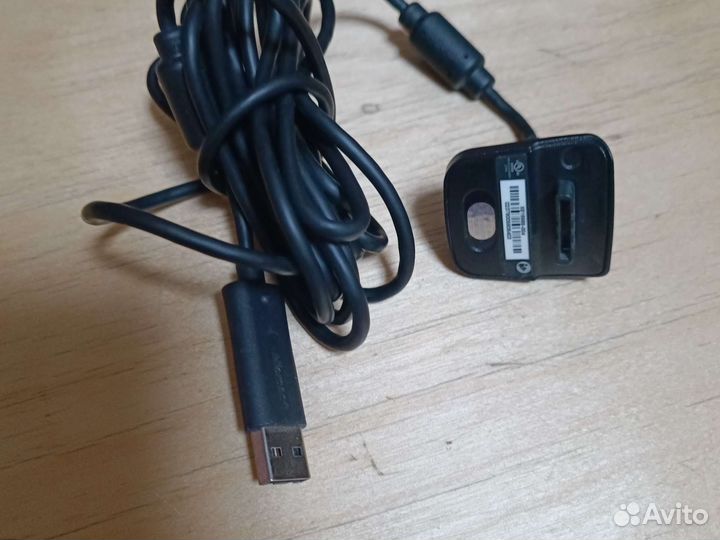 Кабель для зарядки геймпада Xbox 360