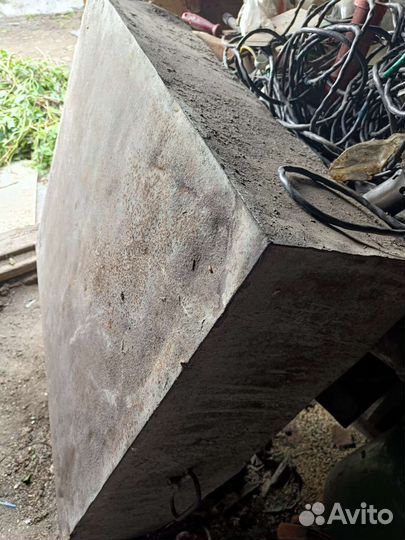 Железный бак