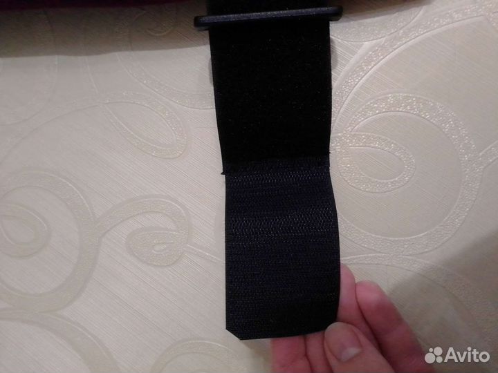 Коленный бандаж с гибкой армировкой