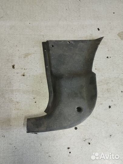 Накладка стойки левая аudi 80 b3 aуди 80 б3