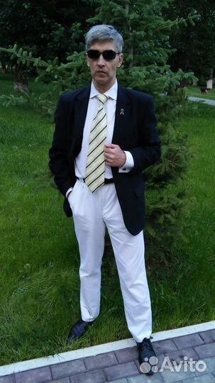 Консьерж дежурный администратор смотритель вахтёр