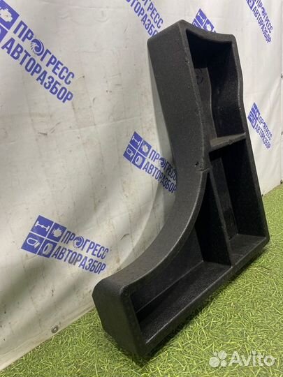 Ящик для инструментов задний левый Ford Focus 2