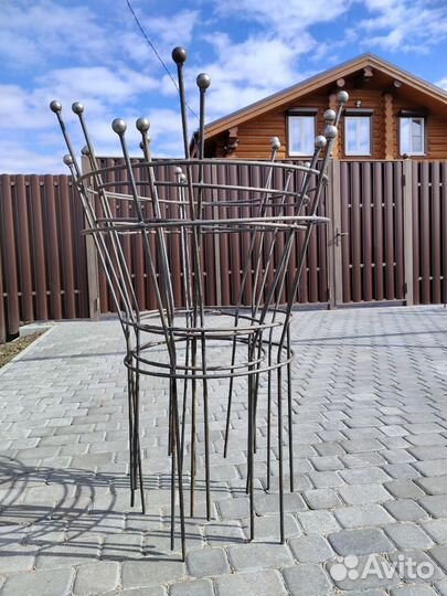 Опора для растений. Кустодержатель