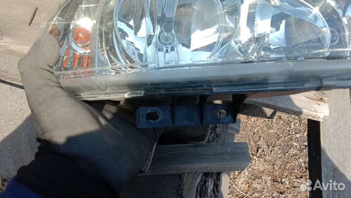 Фара передняя правая Калина 1