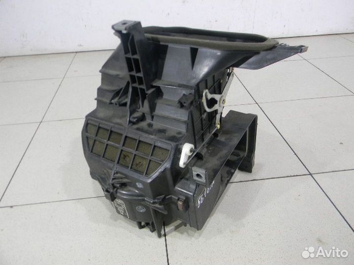 Корпус моторчика печки