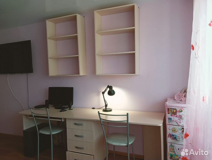 Компьютерный стол