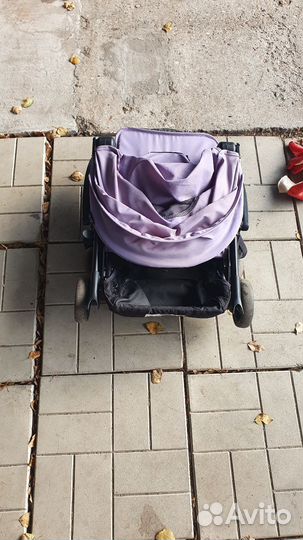 Прогулочная коляска (трость)