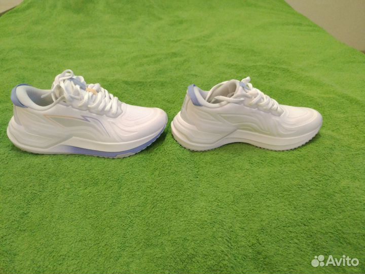 Кросовки Li-Ning Yueying 3 Pro 'White Purple' arht