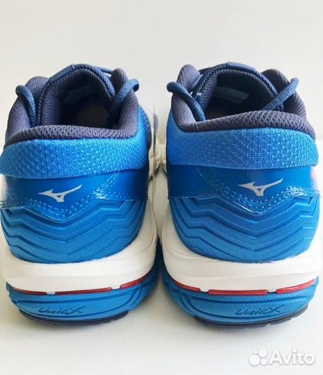 Кроссовки Mizuno wave prodigy 3 из Финляндии