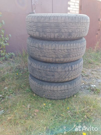 Bridgestone Dueler H/T 687 225/70 R16 102S
