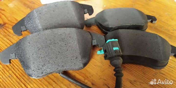 Тормозные колодки передние volkswagen