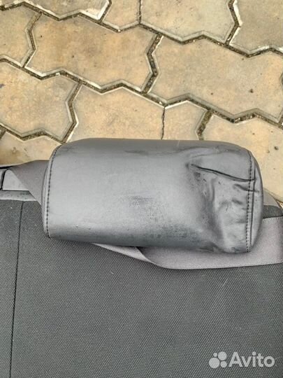 Подголовник зад. Toyota Fj cruiser