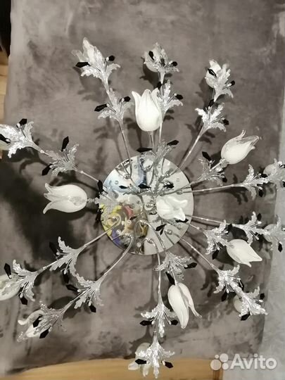 Люстра подвесная потолочная