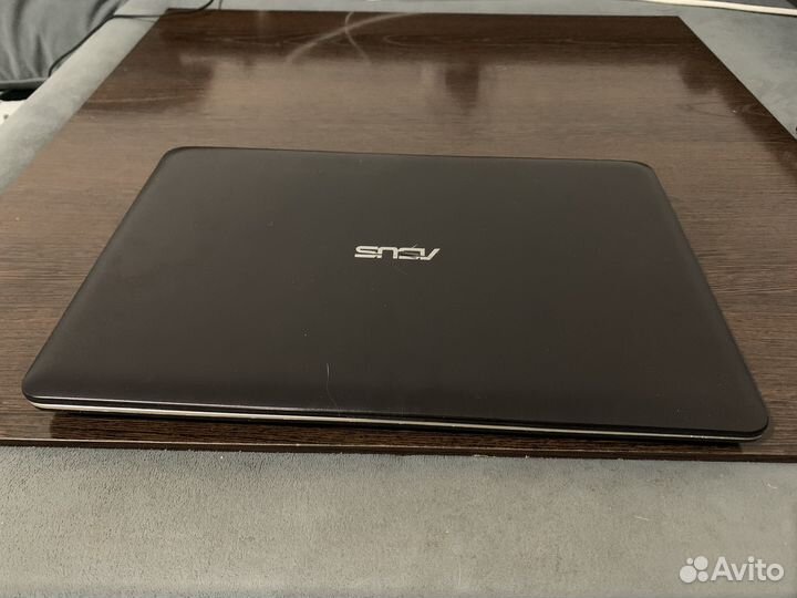 Ноутбук asus