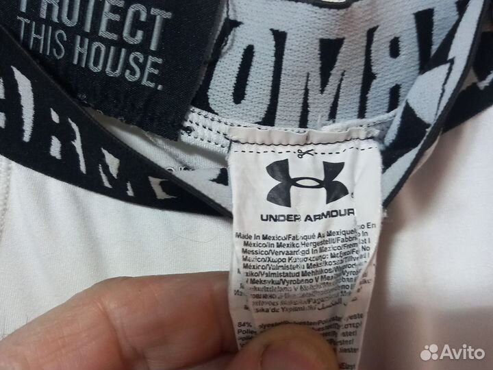Тайтсы шорты белые Under Armour
