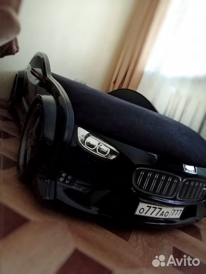 Детская кровать машинка с матрасом и колесами