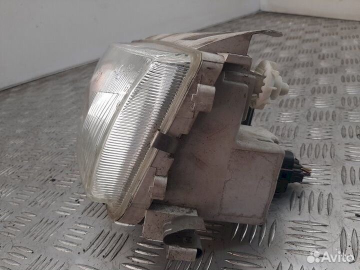 Фара Volkswagen Polo (1994-2002)