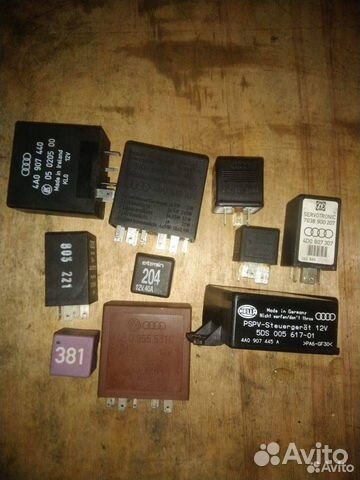 Реле электровентилятора Audi A8 D2/4D 1998