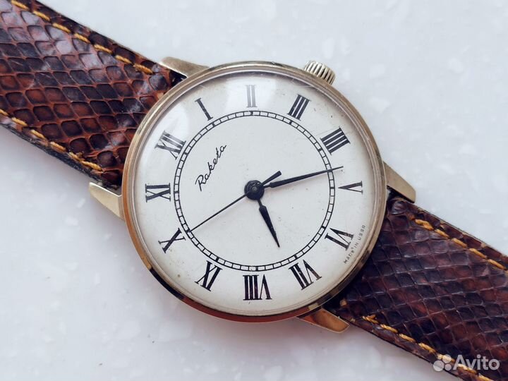 Часы мужские Слава Авангард СССР механика 1981г