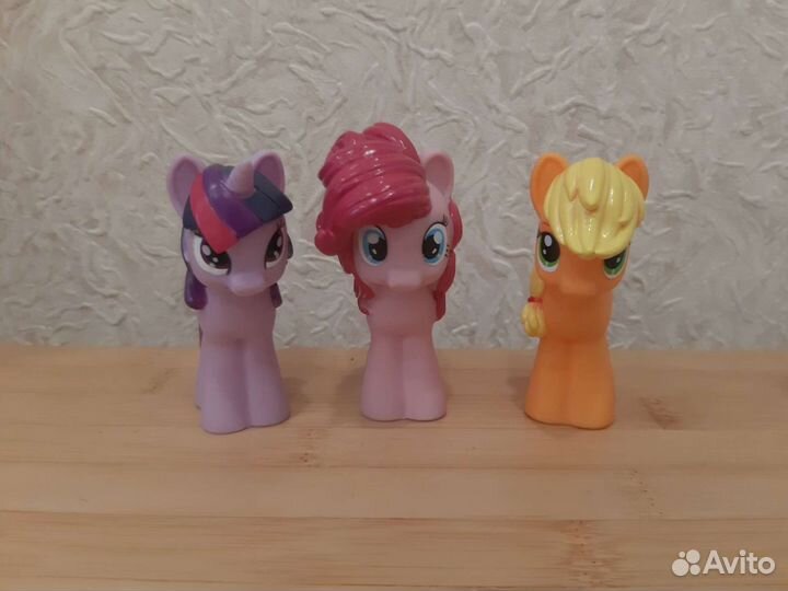 Резиновые пони