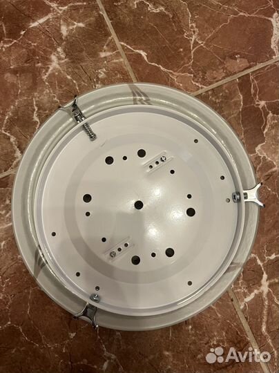 Светильник потолочный