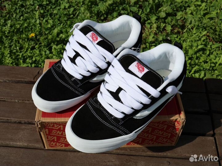 Vans Knu Skool дутыши