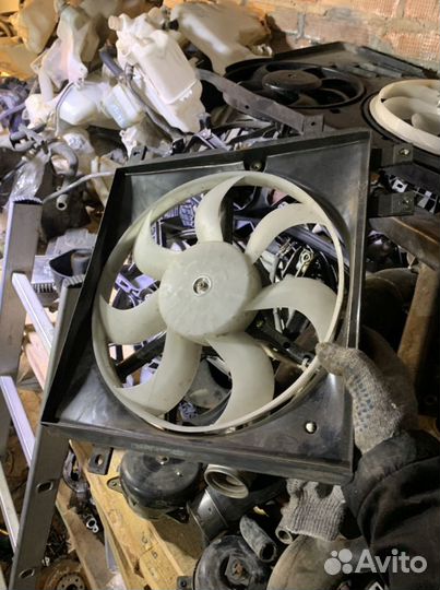 Электро вентилятор охлаждения двигателя Geely