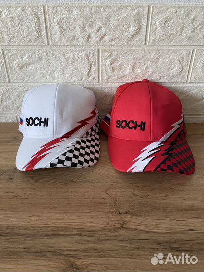 Бейсболки парные унисекс новые