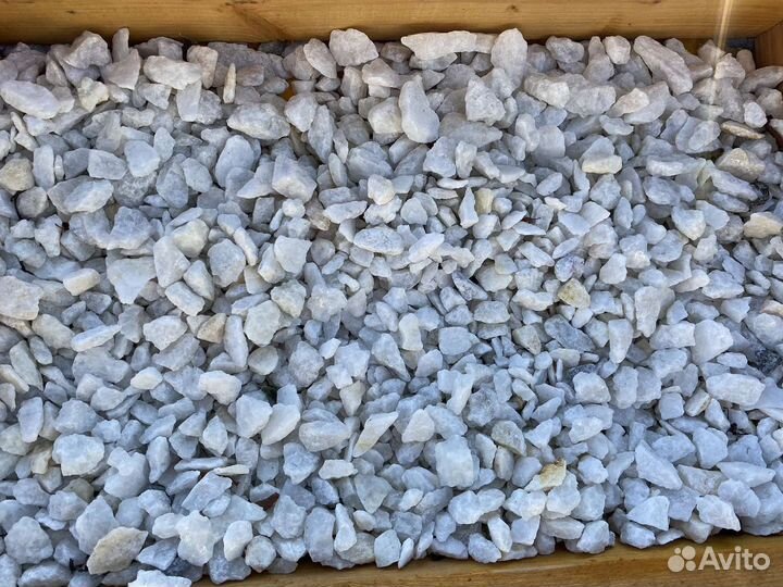 Щебень мраморный белый