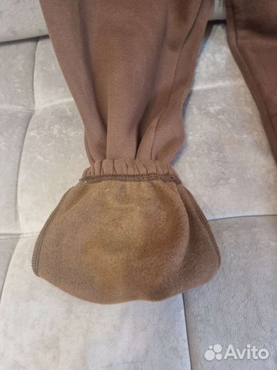 Спортивный костюм женский