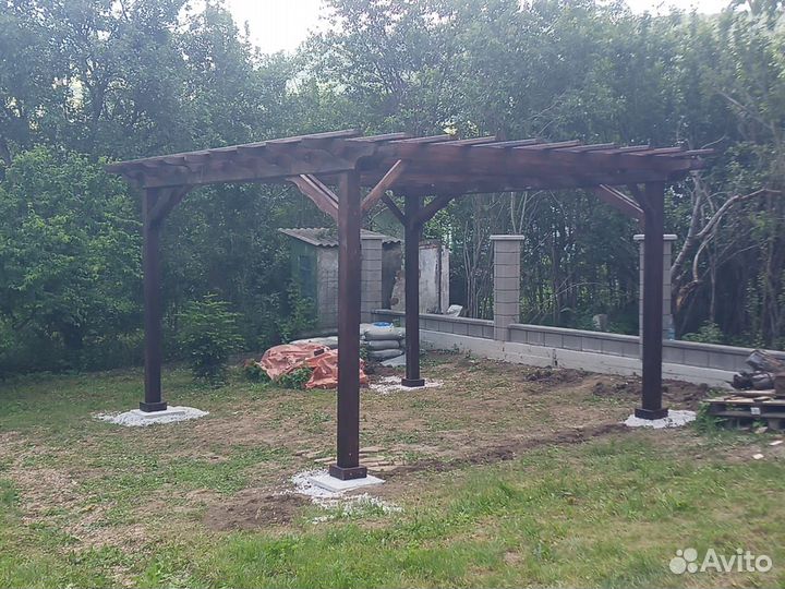 Пергола деревянная