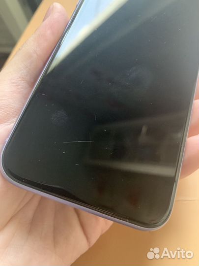 Телефон iPhone 11 128 gb