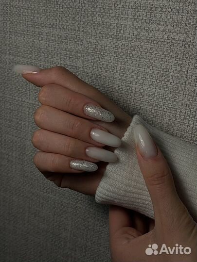 Модель на наращивание/маникюр