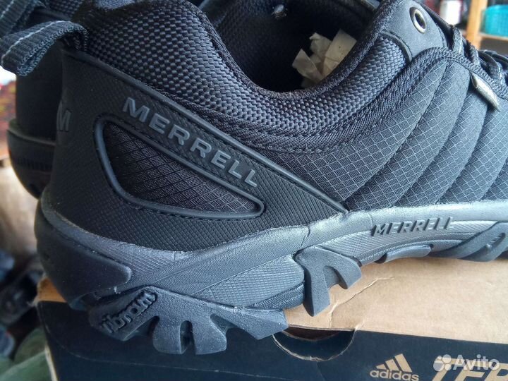 Кроссовки merrell 42