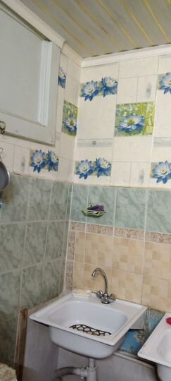 Комната 18 м² в 5-к., 3/5 эт.