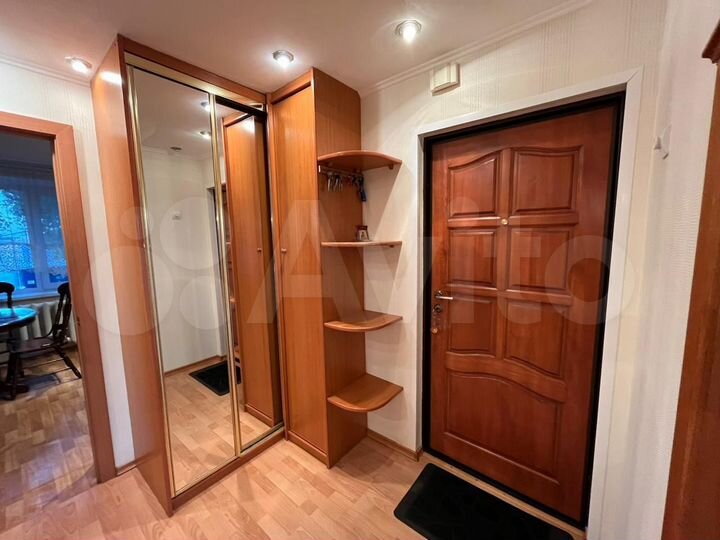 3-к. квартира, 64,2 м², 1/3 эт.